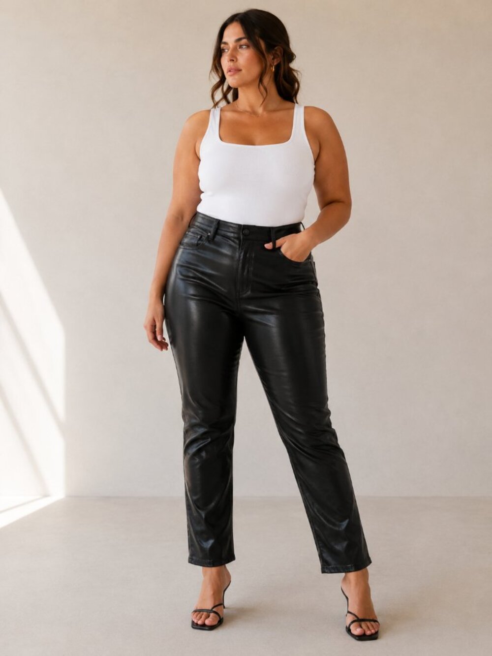 Judy Blue Faux Leather Straight leg Pants in Black Size 16W